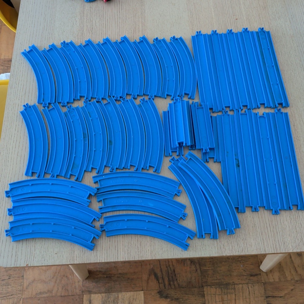 Thomas & Friends Trackmaster TOMY Playrail Blue Train Track Lot 39 Switch 2005